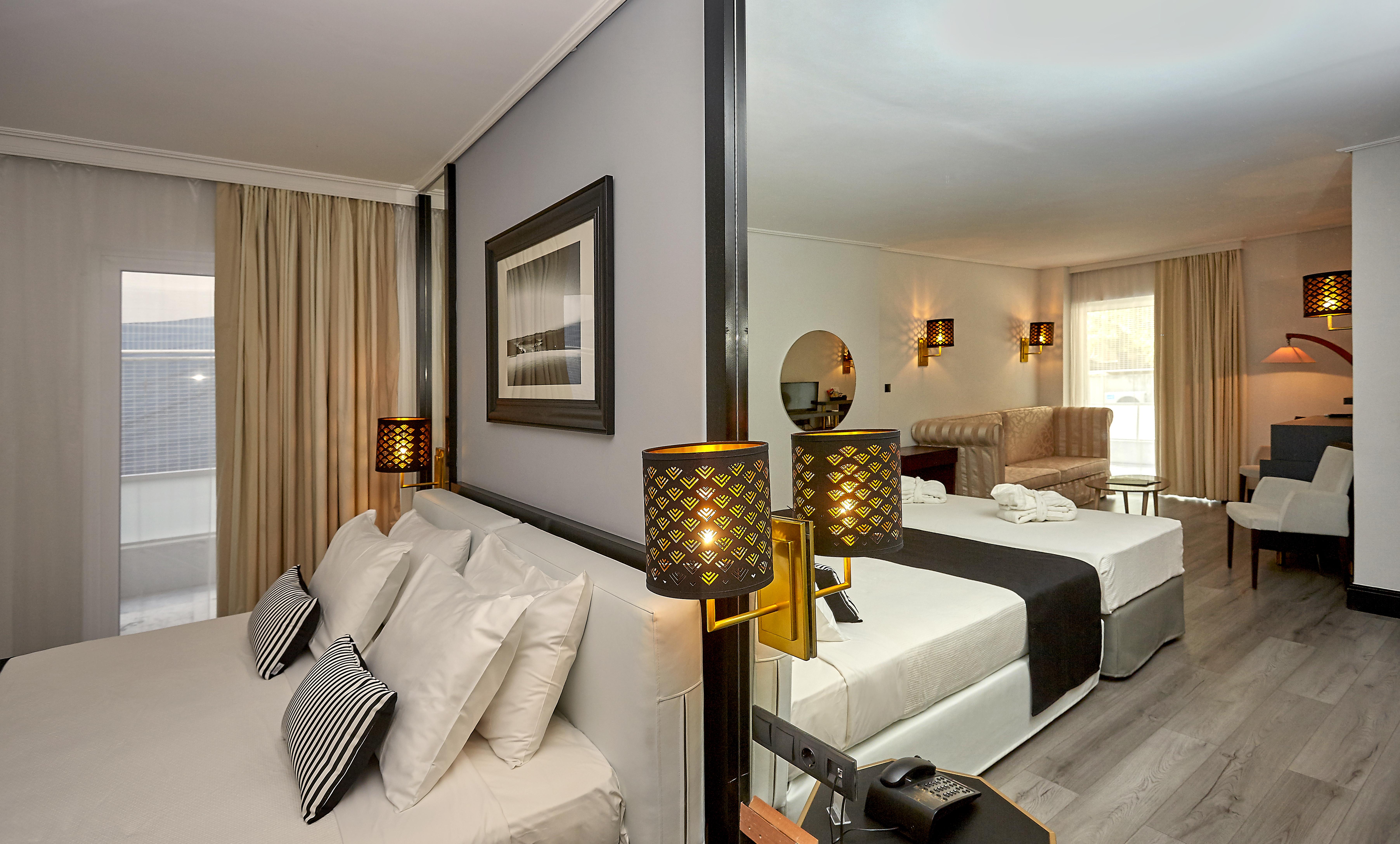 Athenian Riviera Hotel& Suites Exteriér fotografie