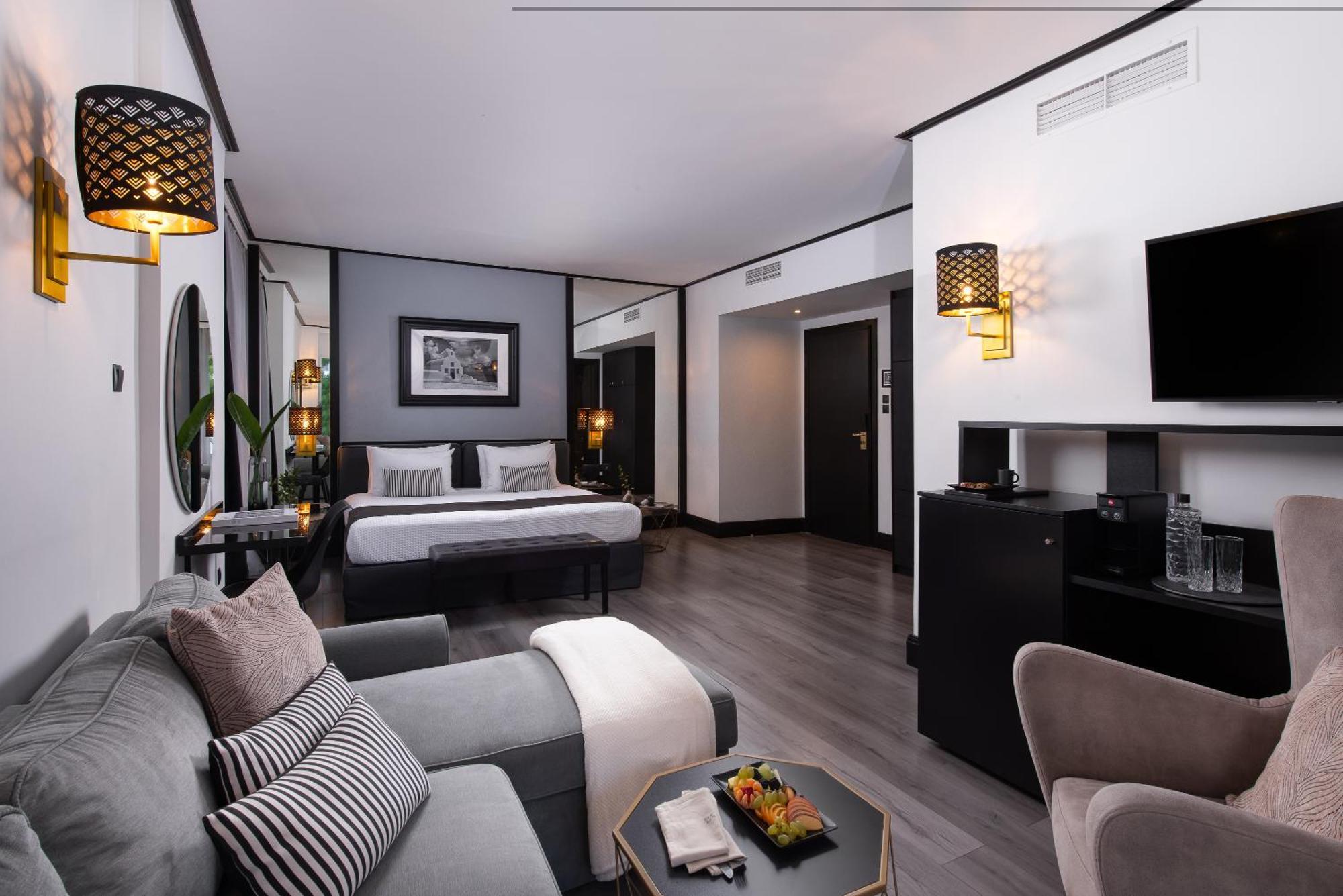 Athenian Riviera Hotel& Suites Exteriér fotografie