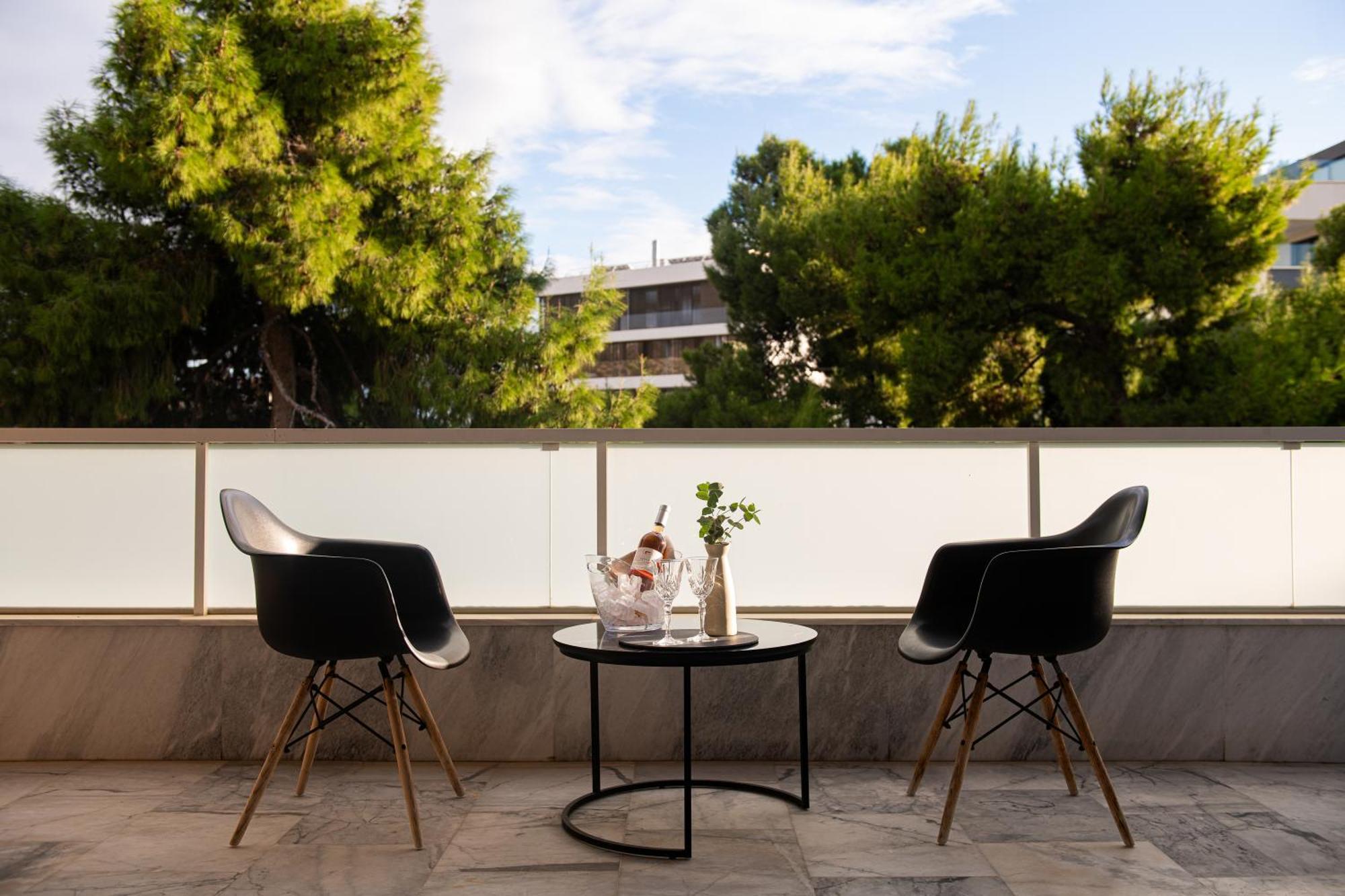 Athenian Riviera Hotel& Suites Exteriér fotografie